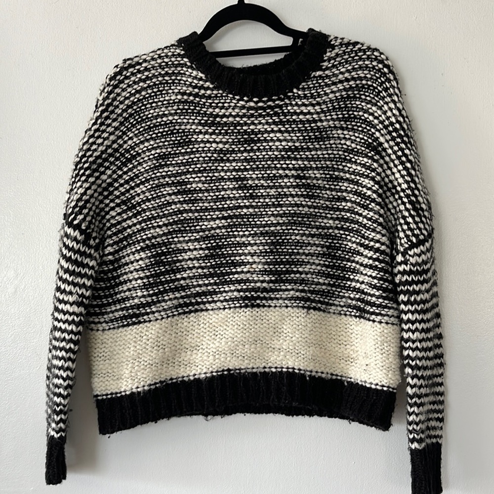 Knit sweater